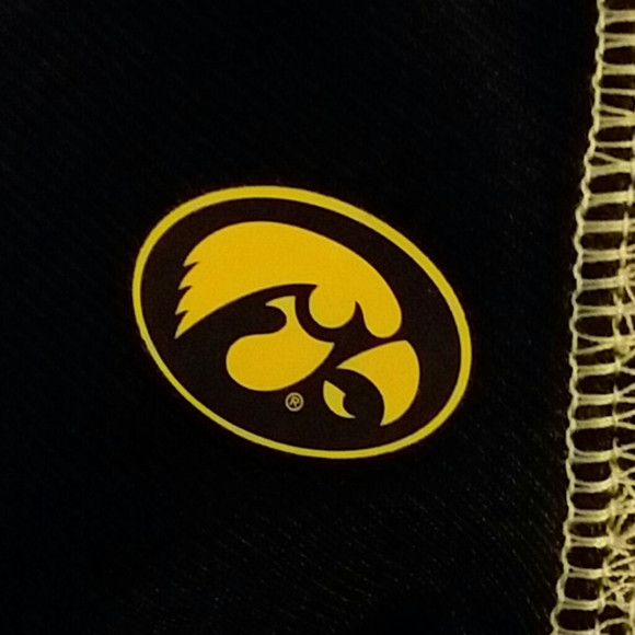 Hawkeyes Puppy Jersey - Picture 8 of 9